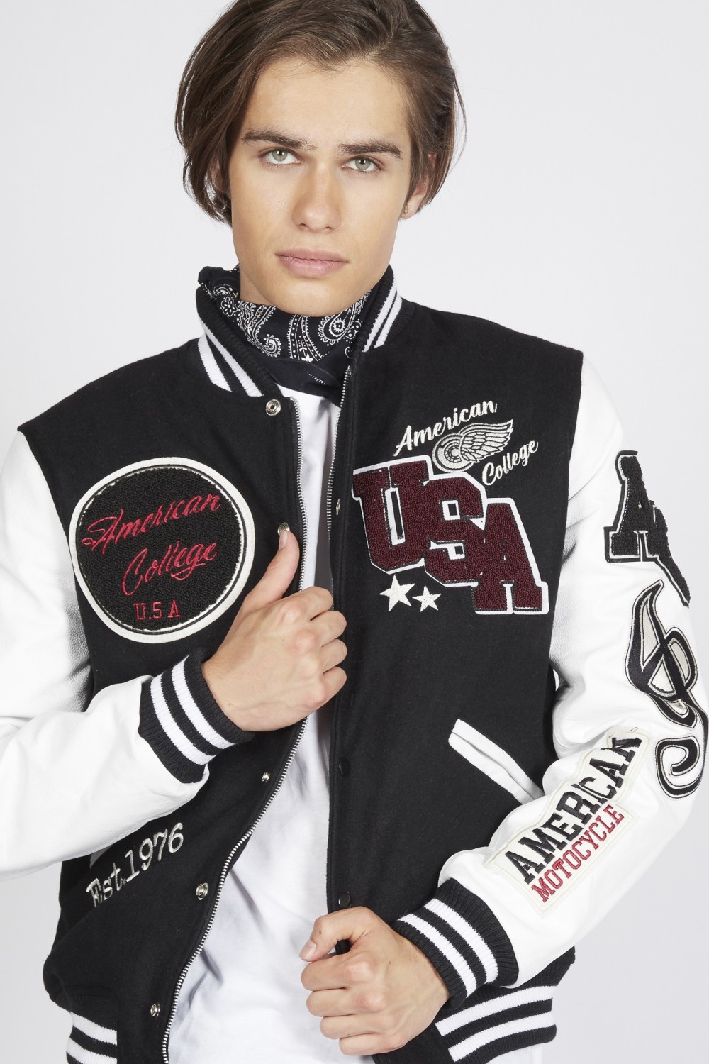 Teddy Varsity Black/White | American College USA