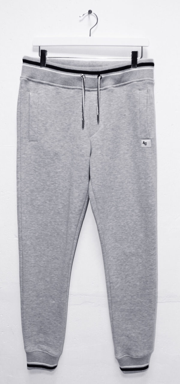 The Fleece Pants with Bombers Logo gris recto / pantalon jogging mélange gris femme